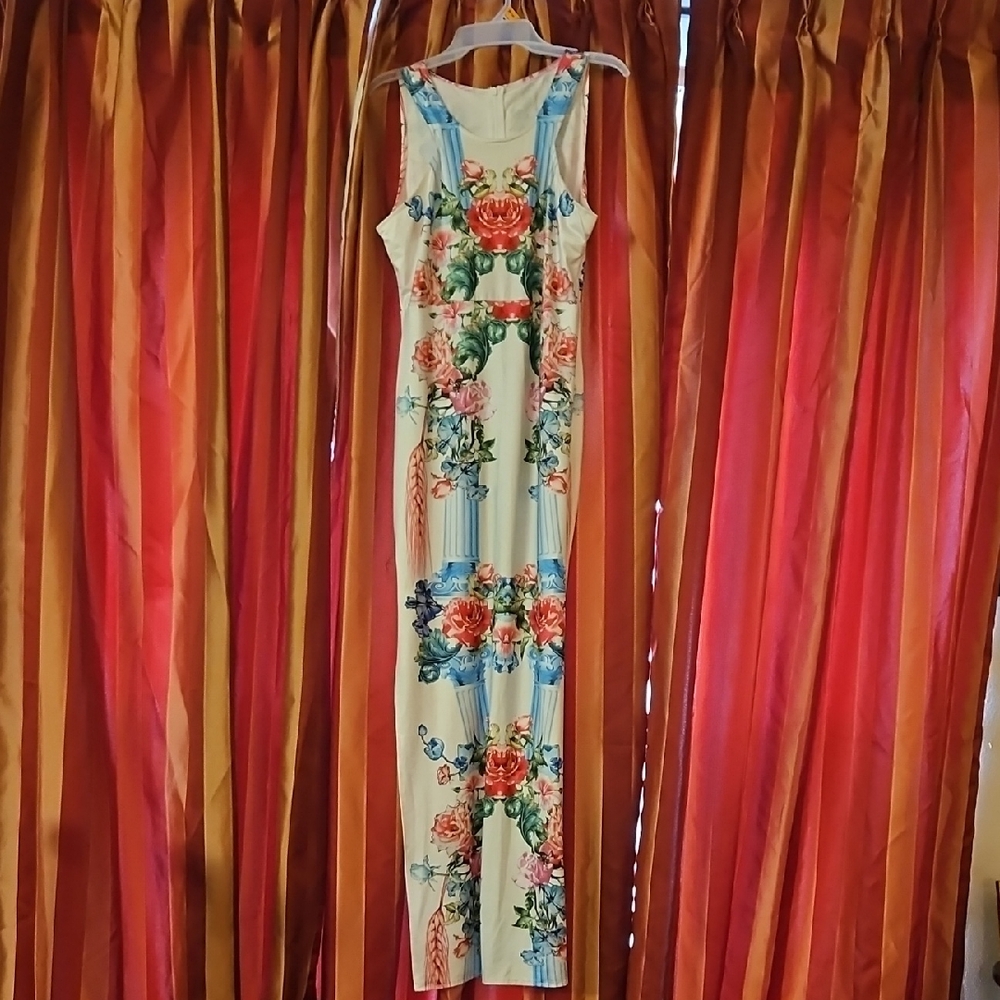 Floral Maxi Dress - Multicolor